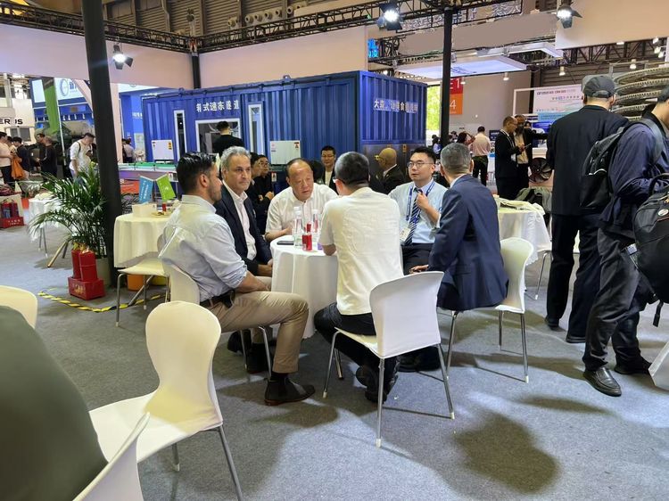 _cgi-bin_mmwebwx-bin_webwxgetmsgimg__&MsgID=8229917668490830830&skey=@crypt_d28ccfce_588850988957d3fd1fd3b0f7fb1e8660&mmweb_appid=wx_webfilehelper_結果_結果